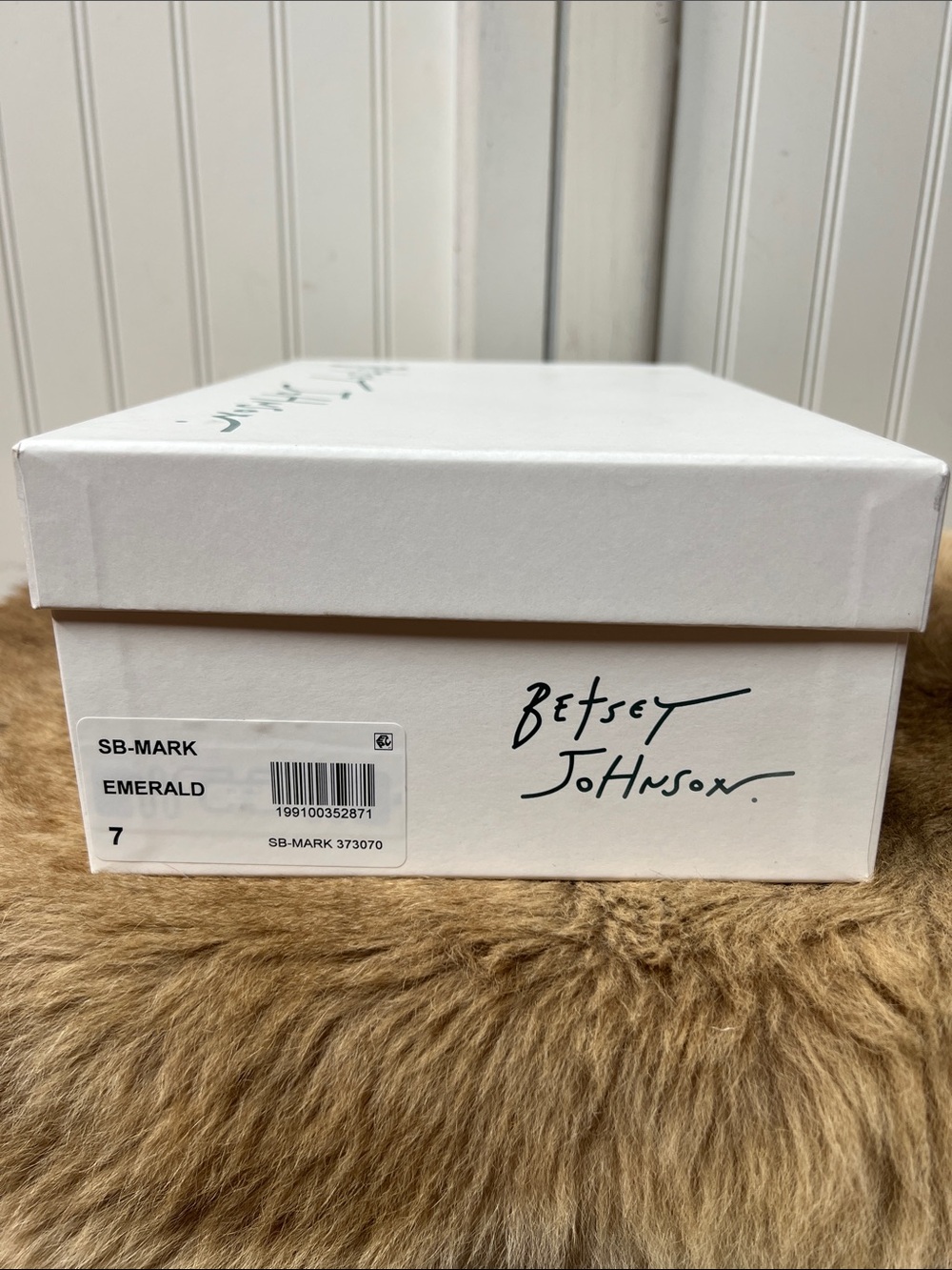 Betsey Johnson Emerald Mark Pump Heels 7 Shoes NWT - Picture 9 of 10